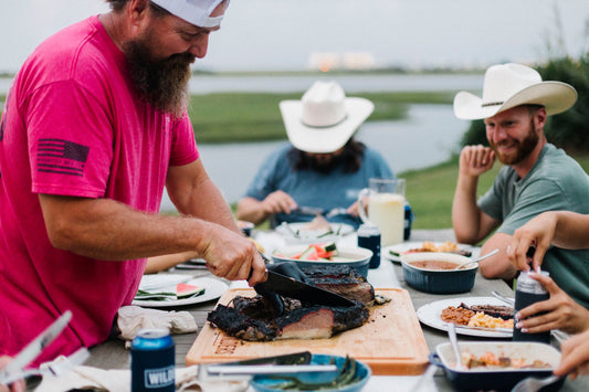 How to Throw a Summer Cookout That Everyone Remembers
